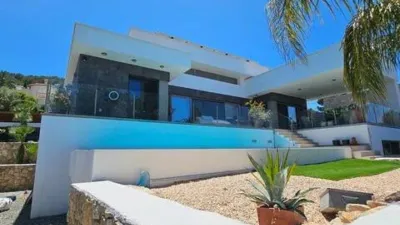 Chalet in Los Cerezos-La Mandarina-La Finca-Covatelles photo 36