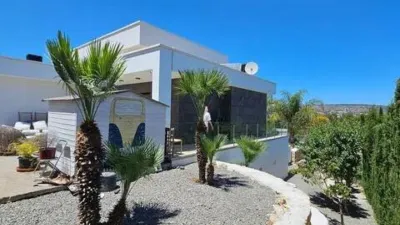 Chalet in Los Cerezos-La Mandarina-La Finca-Covatelles photo 5