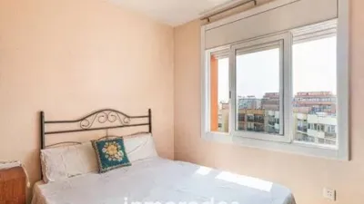 Apartment in El Camp de l'Arpa del Clot photo 13