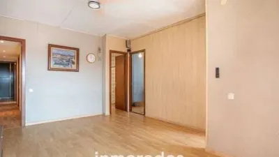 Apartment in El Camp de l'Arpa del Clot photo 6