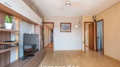 Apartment in El Camp de l'Arpa del Clot photo 7
