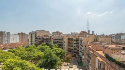 Apartment in El Camp de l'Arpa del Clot photo 27