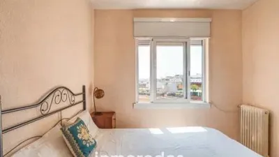 Apartment in El Camp de l'Arpa del Clot photo 12