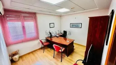 Apartment in Nou Centre photo 8