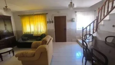 Terraced house on Cruz Blanca Street photo 10