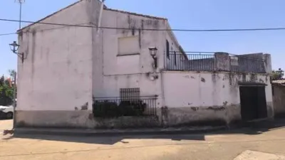 Terraced house on Cruz Blanca Street photo 3