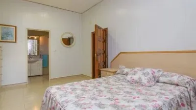 Rustic house in L'Eixample Centre-Barri Antic photo 13