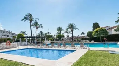 Apartment on Calle Los Gladiolos-Nva Andalucia, 1 photo 6