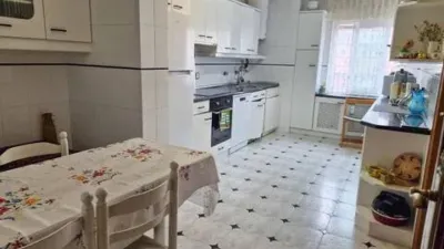 Apartment on Avenida de Mariano Vicén photo 2