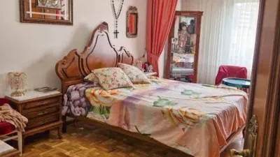 Apartment on Avenida de Mariano Vicén photo 28