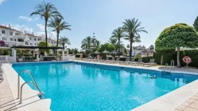 Apartment on Calle Los Gladiolos-Nva Andalucia, 1 photo 3