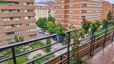 Apartment on Avenida de Mariano Vicén photo 27
