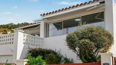 Chalet on Carrer de Còrdova photo 38