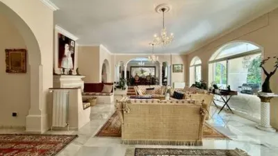 Chalet in Estepona photo 8