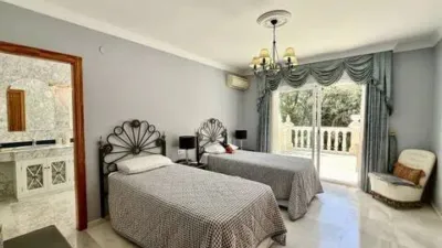 Chalet in Estepona photo 38