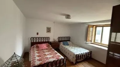 House on Calle Real photo 9
