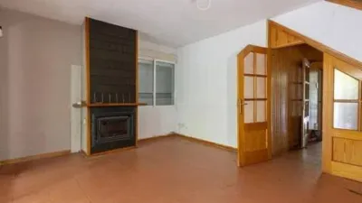 Terraced house on Calle Lago Sanabria photo 6