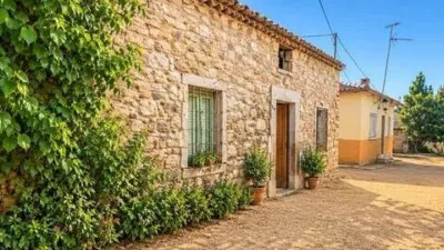 Chalet in Patones photo 8