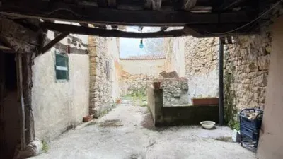 House on Calle Real photo 22