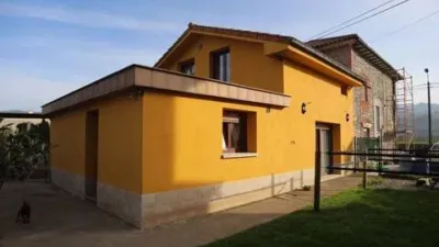 Chalet in Santa María de Cayón photo 3