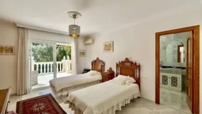 Chalet in Estepona photo 30