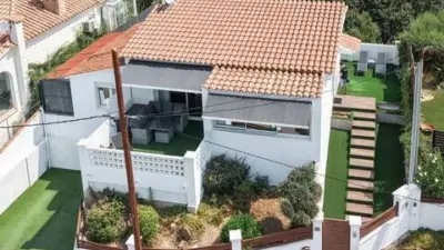 Chalet on Carrer de Còrdova photo 2