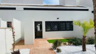 Terraced house at Calle Peraleja Vial 2, 1118 photo 4