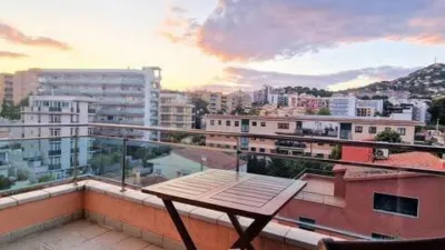 Apartment for sale on Carrer del Pare Claret photo 2