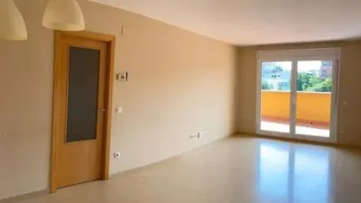 Apartment in Eixample-Horta Capallera photo 3