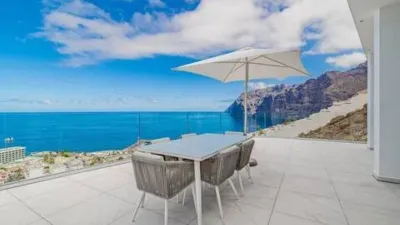 Penthouse on Geranio Street photo 3