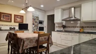 Apartment in Trafalgar photo 13
