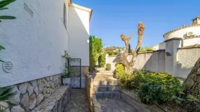 Chalet on Carrer de la Riera Ginjolers photo 42