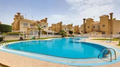 Apartment in Orihuela photo 2