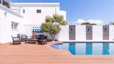Chalet on Carrer Norfeu photo 31