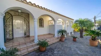 Chalet on Carrer de la Riera Ginjolers photo 38