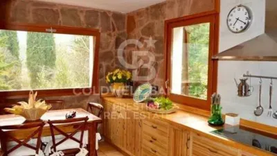 Chalet in Castellví de Rosanes photo 13