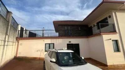 Pis – Bergondo, O Corral da Igrexa - Vista 3