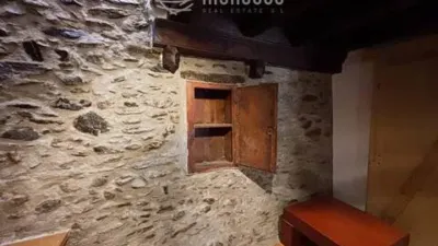 Chalet on Carrer Quatre Cantons photo 7