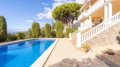 Chalet en Carrer Nord photo 28