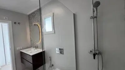 Apartment on Carrer de Miguel Servet photo 13