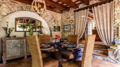 Rustic house in Esponellà photo 22