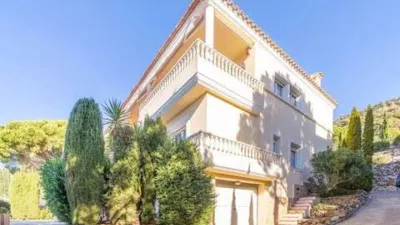 Chalet en Carrer Nord photo 9