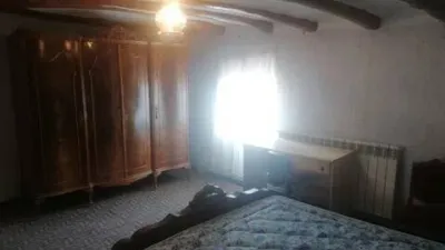 Casa rústica en venta en Calle Medio, cerca de Calle Mayor, Blesa de 48.000 €