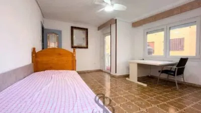 Apartment in Traditional Centre photo 8