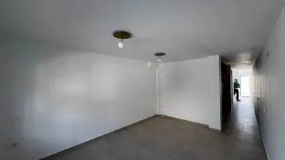 Apartment on Carrer de Miguel Servet photo 37