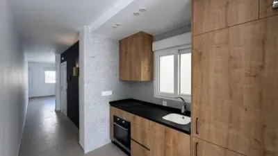 Apartment on Carrer de Miguel Servet photo 28