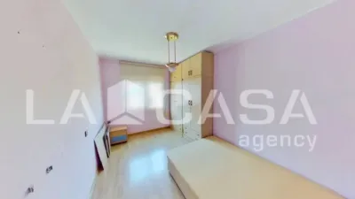 Apartment in La Verneda-La Pau photo 3