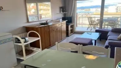 Apartment in Port Esportiu-Canyelles-Puig Rom photo 3