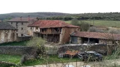 Rustic house on Padre Cornelio Street photo 7
