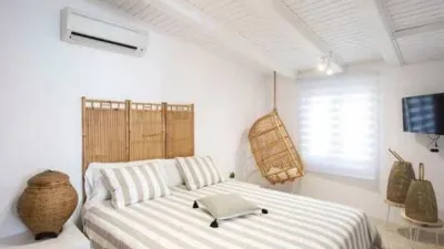 Chalet on Carrer del Segre photo 25